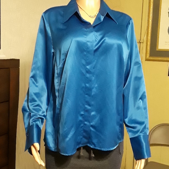 East 5th Tops - 3×$20 East 5th 16W Shirt